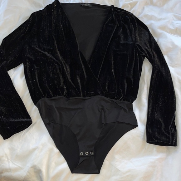Zara black velvet Long sleeve body suit sz L - Picture 3 of 8